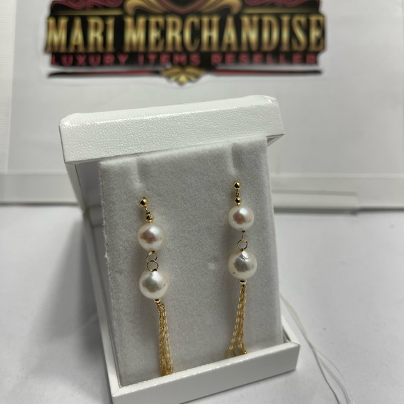 Akoya Pearl Dangling Earrings in 18 K Gold. - Picture 3 of 6